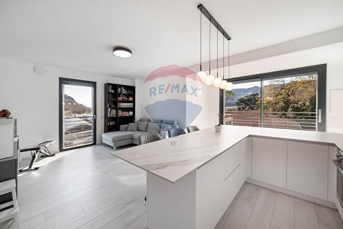 Appartamento trilocale in vendita in Corso Europa, Calolziocorte