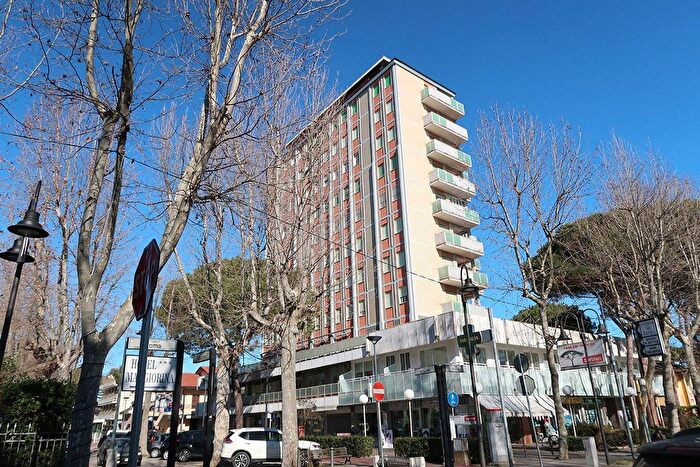 Appartamento con 5 locali in vendita in Volturno, Cervia