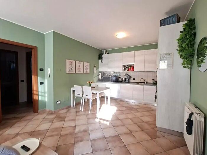 Appartamento bilocale in affitto in Via delle Carrozze, Sedriano