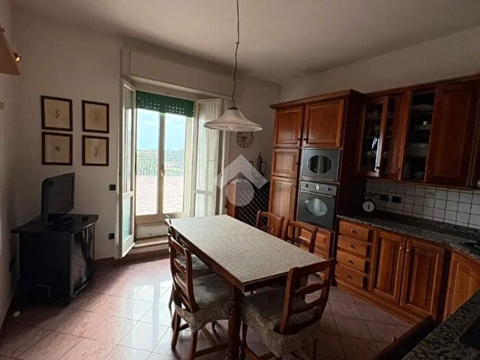 Casa quadrilocale in vendita in Via Mons Comboni, Buttapietra