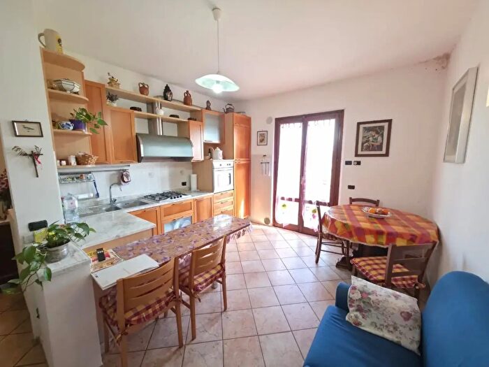 Appartamento trilocale in vendita in Cerreto Guidi