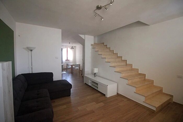 Casa con 5 locali in vendita in Monteriggioni