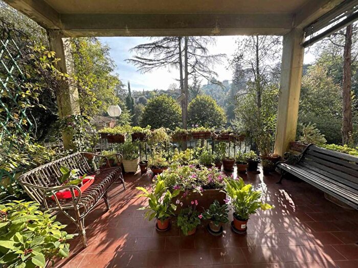 Appartamento con 5 locali in vendita in Via Pietro Tacca, Michelangelo Poggio Imperiale, Firenze