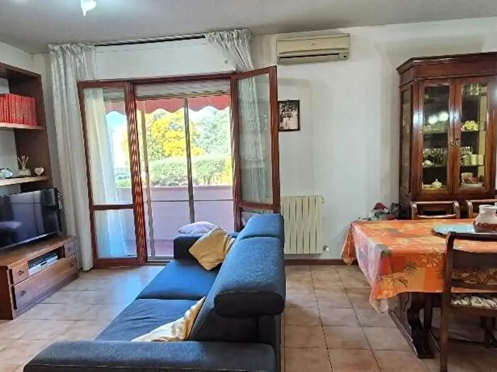 Appartamento con 5 locali in vendita in Pisa