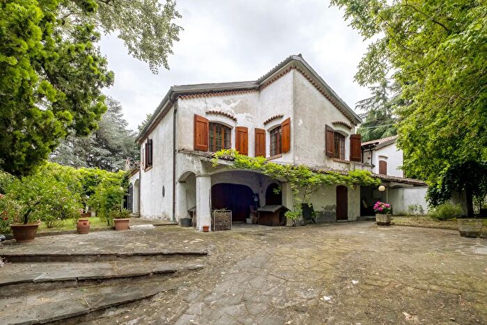 Casa con 10 locali in vendita in Via S Ruffillo San Lazzaro di Savena, San Lazzaro Di Savena