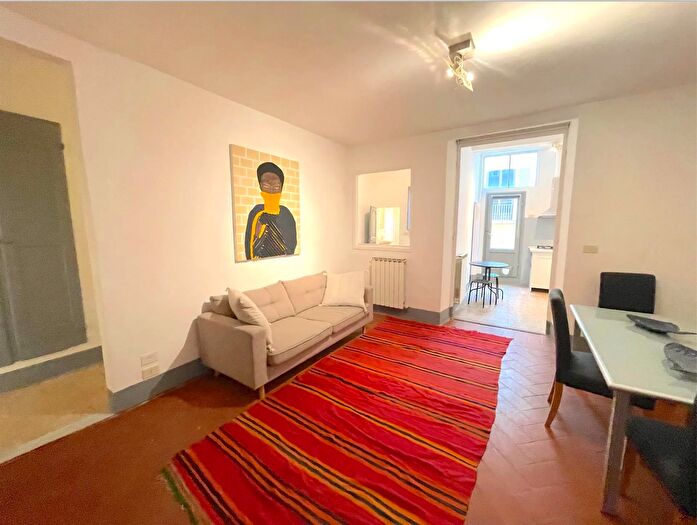 Appartamento trilocale in affitto in Via Maffia, Firenze