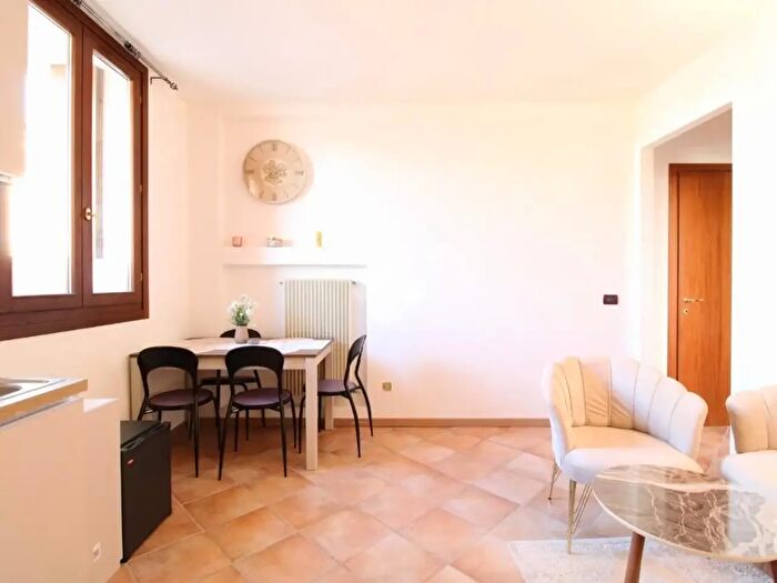 Appartamento bilocale in vendita in Strada del Pasubio, Vicenza