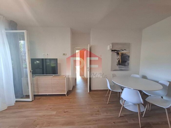Appartamento trilocale in affitto in Viale Saverio Mercadante, Mare, Cervia