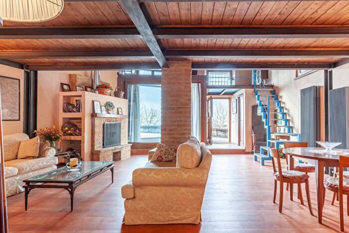 Appartamento con 7 locali in vendita in Via del Profiello, Citta Della Pieve