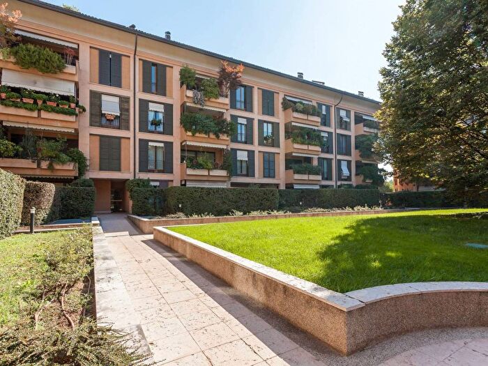 Appartamento quadrilocale in affitto in Via Porta Lodi, Centro Storico, Monza