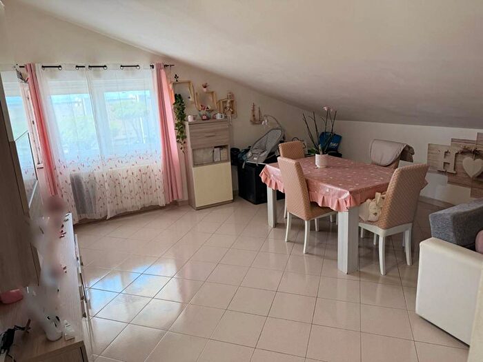 Casa bilocale in affitto in Piazza Don Luigi Sturzo, Semicentro, Marino