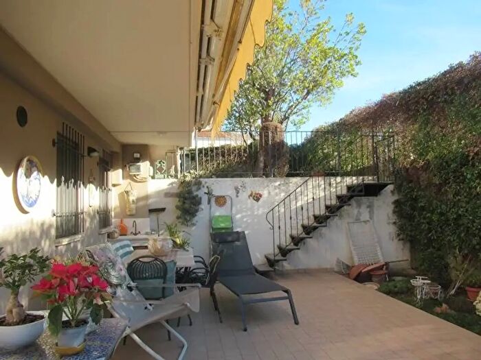 Appartamento con 5 locali in vendita in Via Sangro, Spoltore