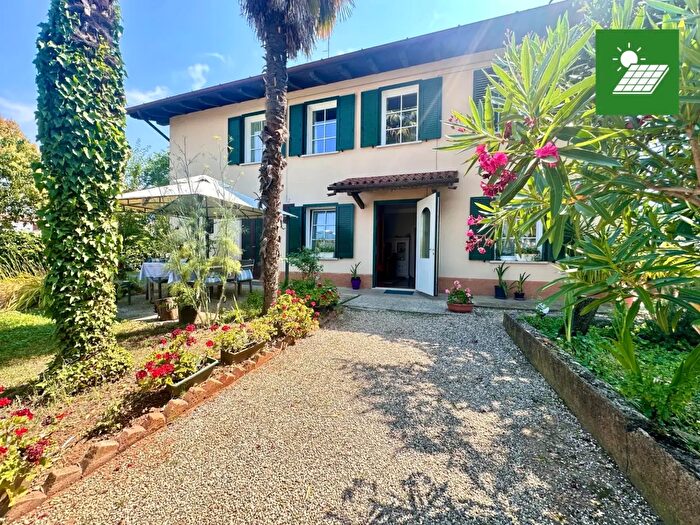 Casa con 5 locali in vendita in Via Giassico, San Giovanni Al Natisone