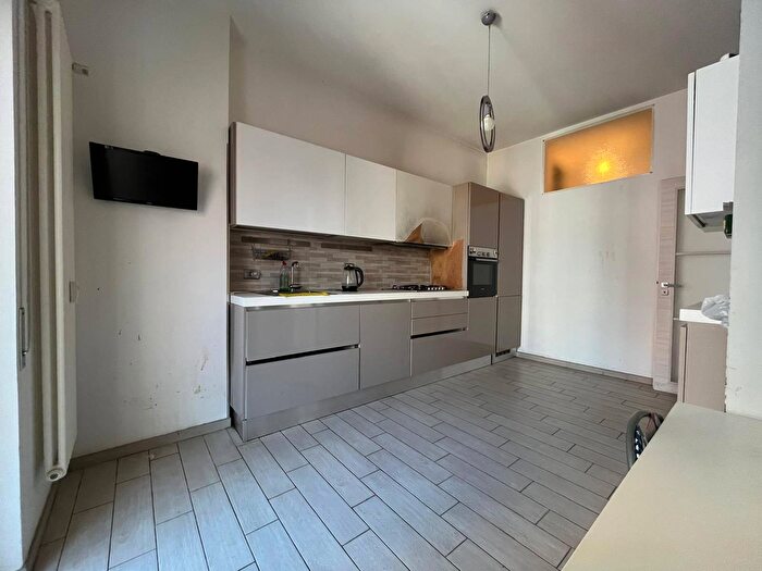 Appartamento bilocale in vendita in Via Attilio Hortis, Roma