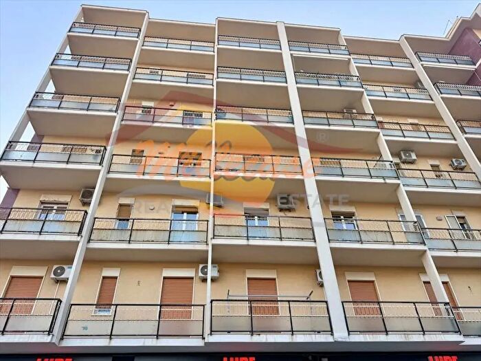 Appartamento con 5 locali in vendita in Viale Scala Greca, Siracusa