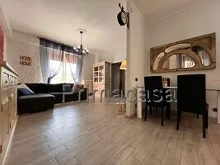 Casa quadrilocale in vendita in Via Lenin, Campagnola Emilia