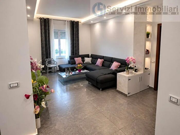 Appartamento trilocale in vendita in Pontenure