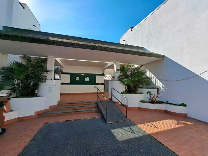 Appartamento bilocale in vendita in Lungomare Tor San Lorenzo, Ardea