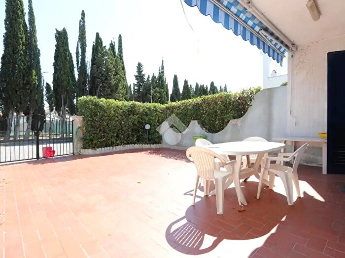 Casa quadrilocale in vendita in Via G Rossa, Martinsicuro