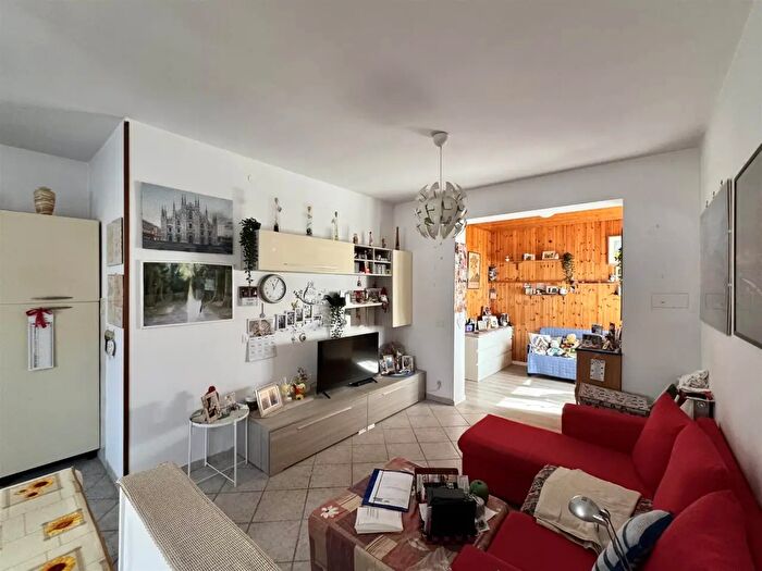 Appartamento trilocale in vendita in Viareggio