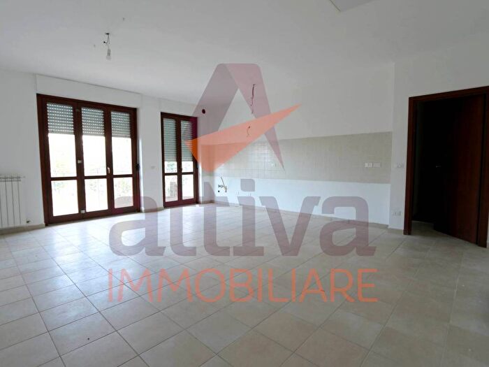 Appartamento con 6 locali in affitto in Centro, Recanati