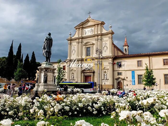 Appartamento quadrilocale in vendita in Piazza San Marco, Firenze
