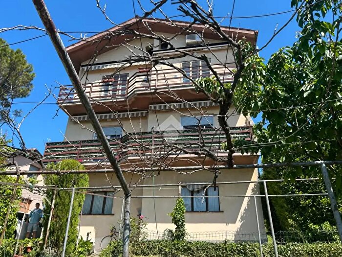 Appartamento trilocale in vendita in Monte S Giovanni, Muggia