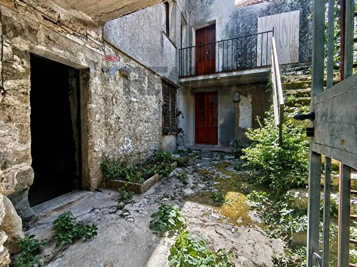 Appartamento bilocale in vendita in Via Carvini, Erice