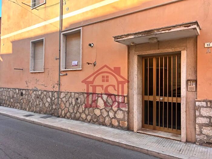 Appartamento trilocale in vendita in Via Giuseppe Gallo, Terracina