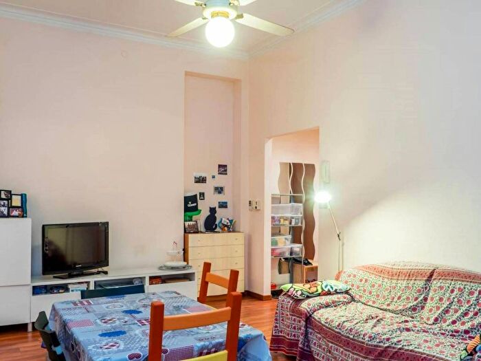 Appartamento monolocale in affitto in Largo Porto di Classe, Argonne Corsica, Milano