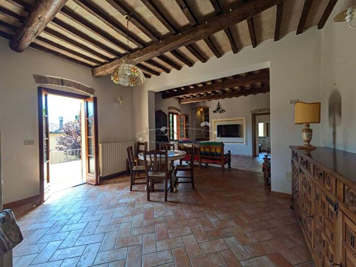 Appartamento quadrilocale in affitto in Città di Castello
