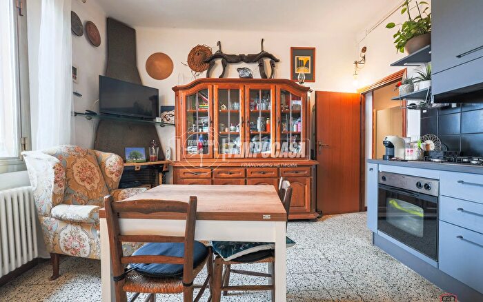 Appartamento trilocale in vendita in Via Giuseppe Crespi, Bologna