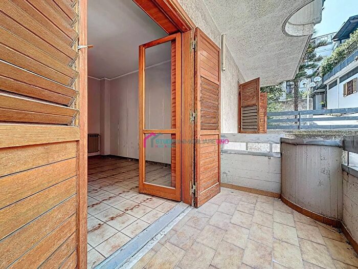 Appartamento quadrilocale in vendita in Via Pietro Gobetti Somma Vesuviana Napoli, Somma Vesuviana