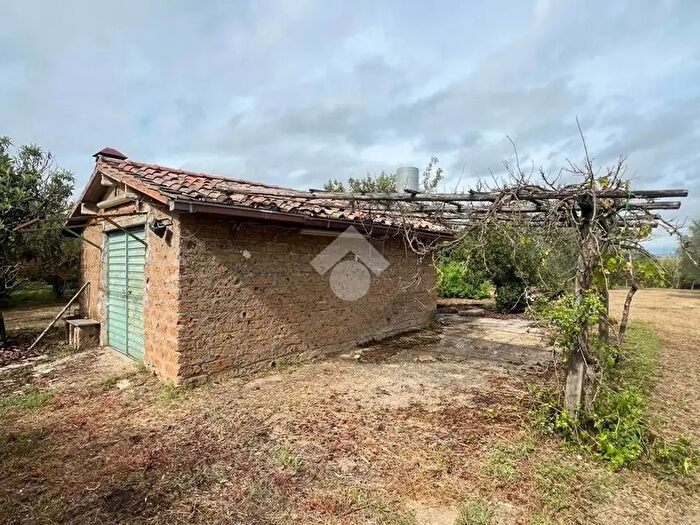 Casa monolocale in vendita in Località Fratta, Corchiano