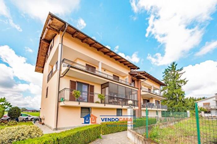 Appartamento quadrilocale in vendita in Piazzetta Donatori del Sangue, Monasterolo Di Savigliano