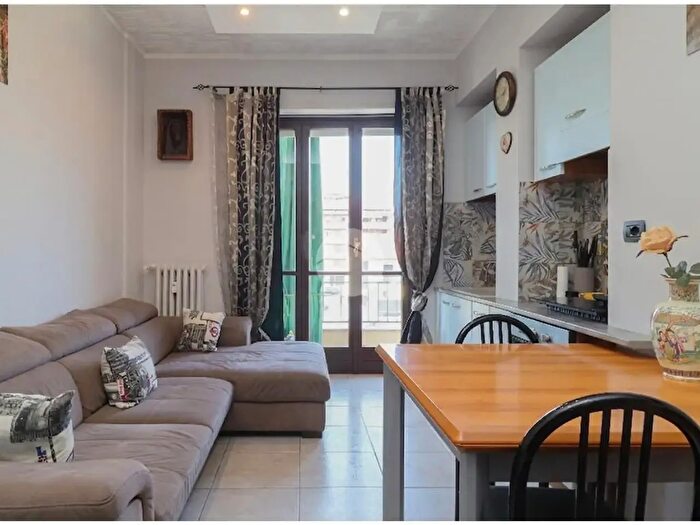 Appartamento bilocale in vendita in Via Andrea Cisi, Torino