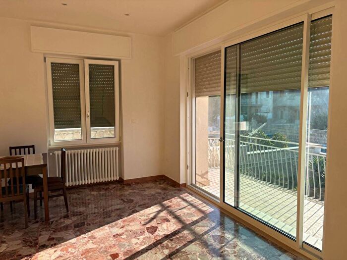 Appartamento quadrilocale in affitto in Via Torpediniera Centauro, Casale Materdomini, Brindisi