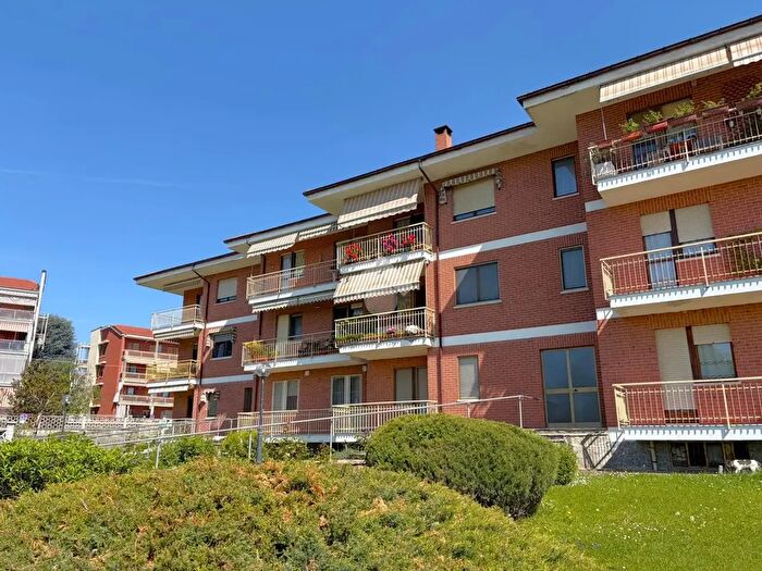 Appartamento trilocale in vendita in Via De Gasperi, Santena