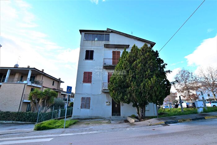 Casa con 8 locali in vendita in Via M Malpighi, Porto San Giorgio