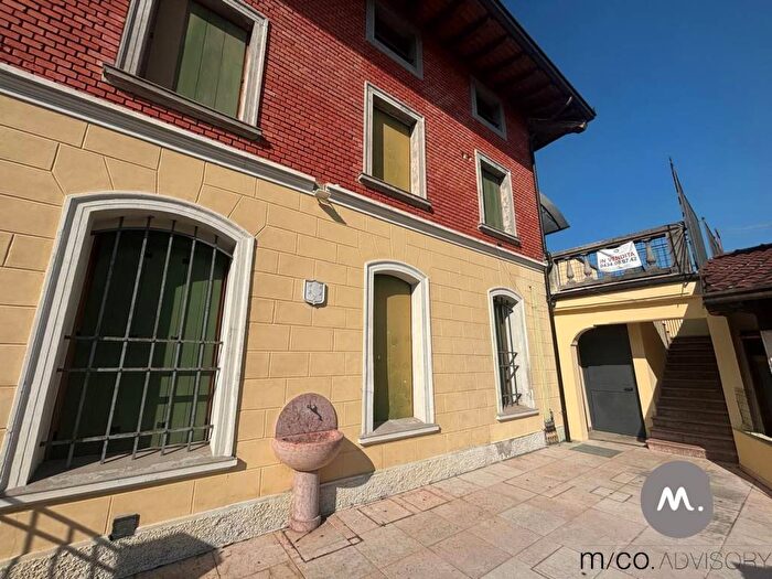 Appartamento trilocale in affitto in Via Roma, Centro, San Giorgio della Richinvelda
