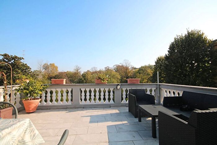 Appartamento con 10 locali in vendita in Cittadella, Parma