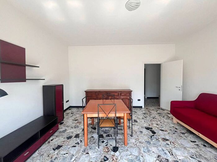 Appartamento con 5 locali in affitto in Viale Gorizia, Valletta Paiolo, Mantova