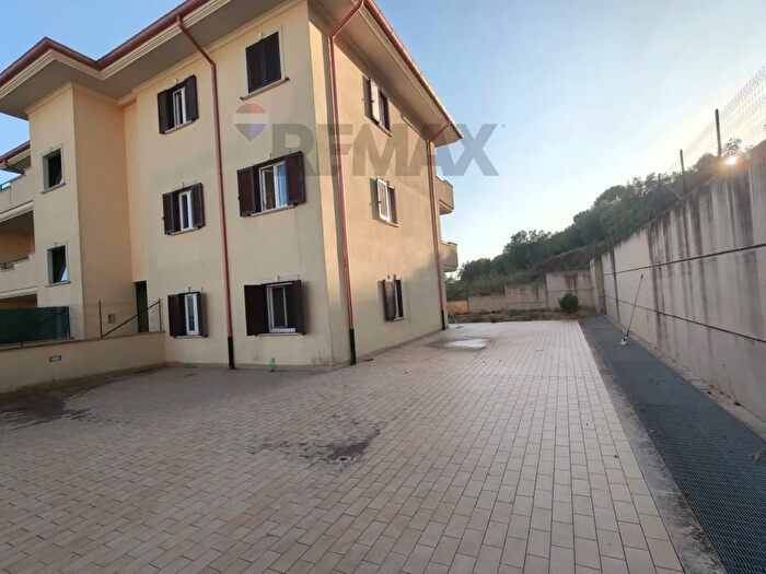 Appartamento trilocale in vendita in Monte Romano