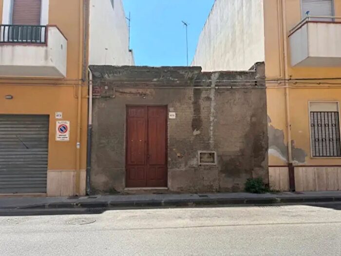Casa quadrilocale in vendita in Via Statale Sant'Antonino, Barcellona Pozzo Di Gotto