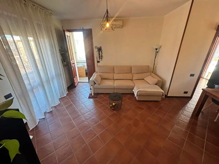 Appartamento con 5 locali in vendita in Rosignano Marittimo