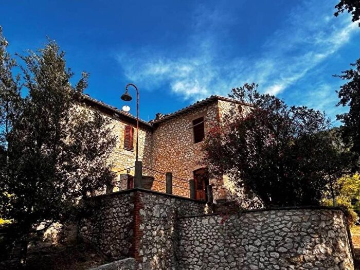 Casa con 6 locali in vendita in Via Rimembranze, Centro, Amelia