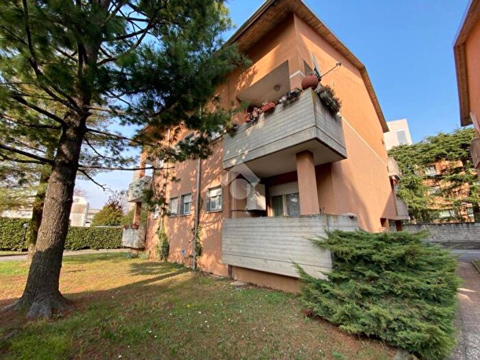 Appartamento monolocale in affitto in Via Damiano Chiesa, Porada, Seregno