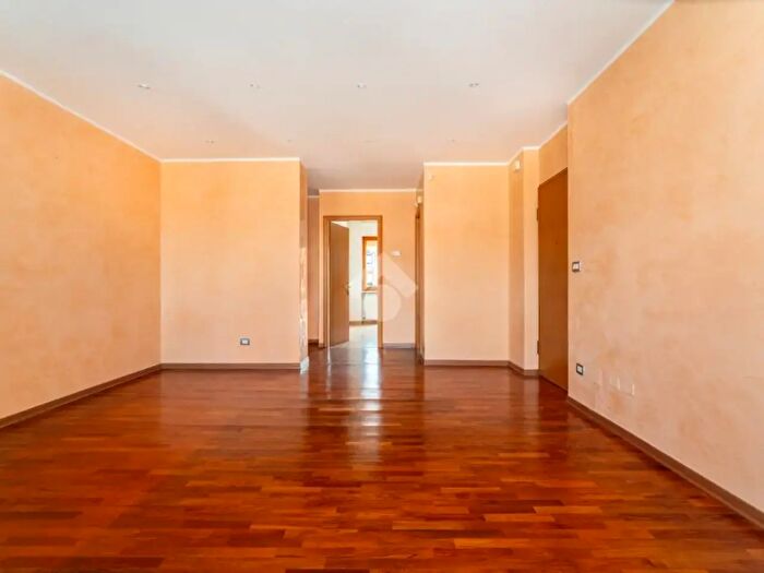 Appartamento quadrilocale in vendita in Via Suor Vincenza Benef, Caselle Torinese