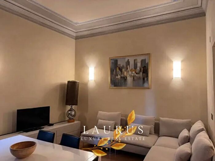 Appartamento con 6 locali in affitto in Piazza dei Mozzi, Firenze