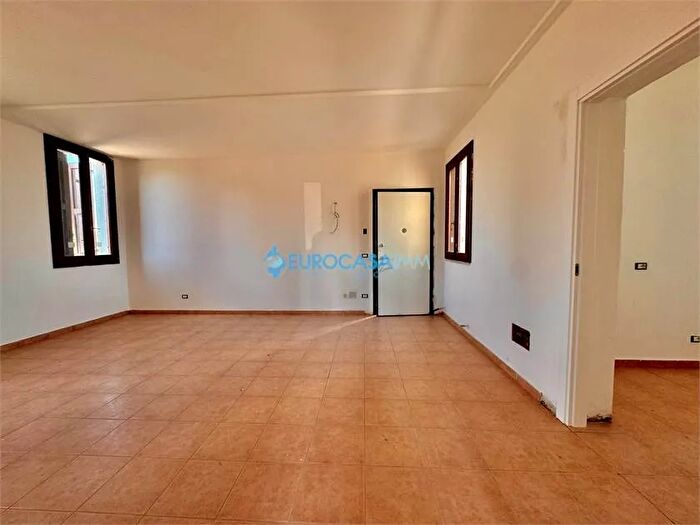 Casa trilocale in vendita in Via Don Minzoni Novi di Modena Mo, Novi Di Modena